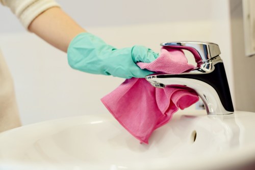 Screen-reader compatible Shoreditch carpet cleaning content