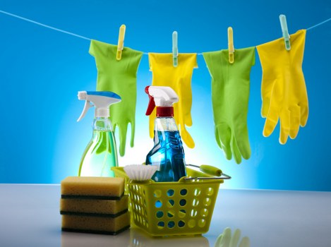 Bathroom cleaning for a Shoreditch flat